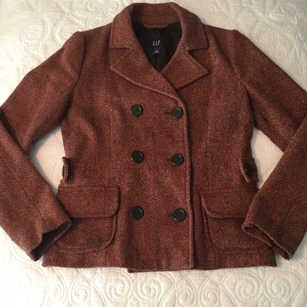 GAP herringbone double breasted pea coat. Size 8.